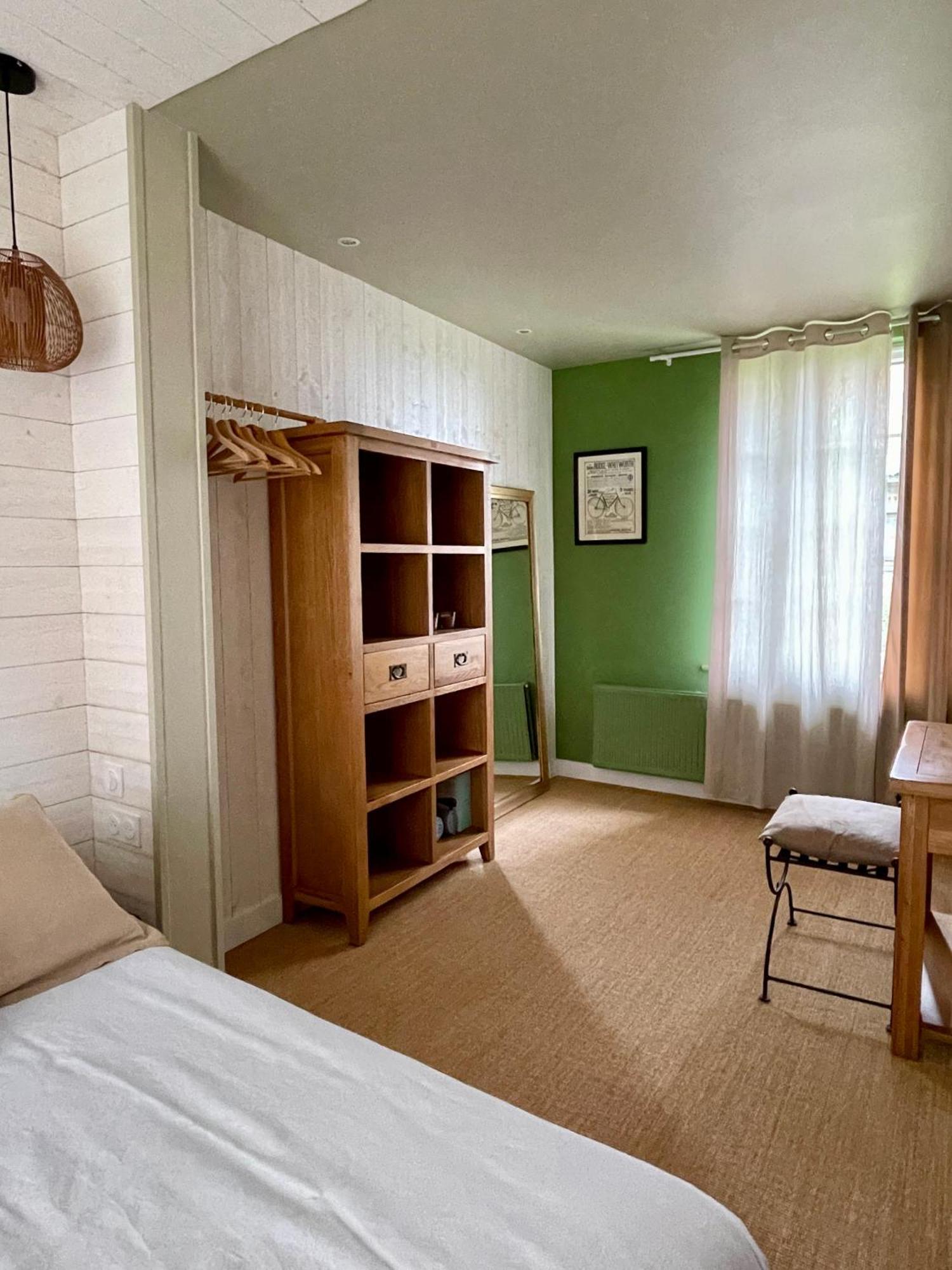 Les Cottages D'Orient Gite Boutique Mesnil-Saint-Père Екстериор снимка